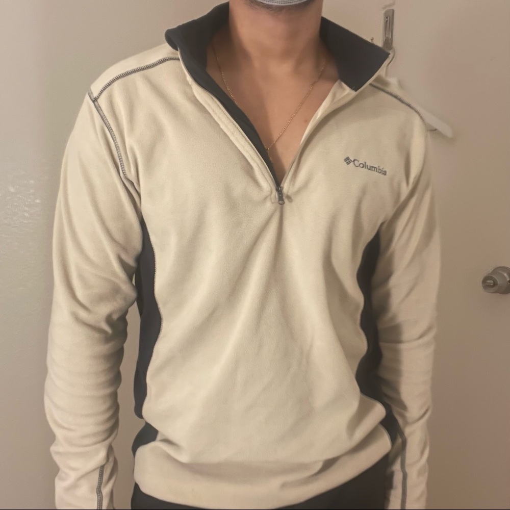 Columbia 1/4 Zip Up Pullover - Picture 2 of 3